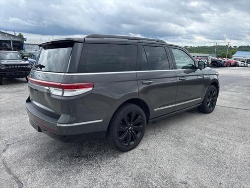 2024 Lincoln Navigator Black Label