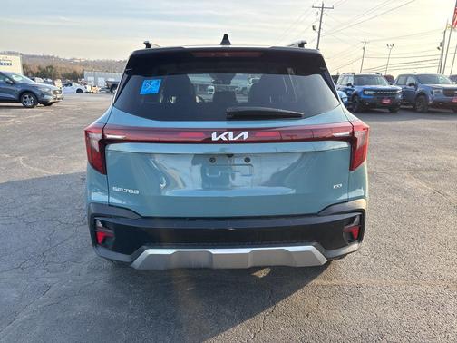 2024 Kia Seltos S