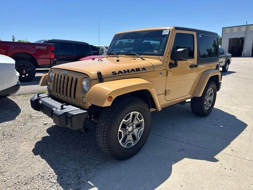 Dune Clear Coat 2014 Jeep Wrangler Sahara