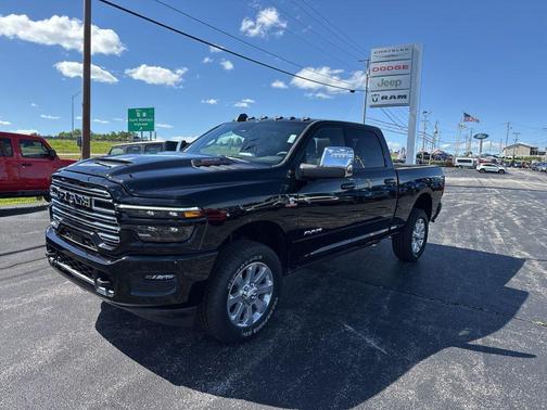 2025 RAM 2500 Laramie Crew Cab 4x4 6'4' Box