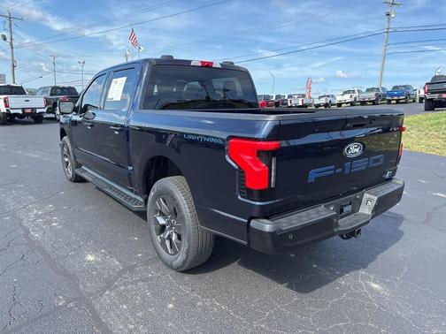 2025 Ford F-150 Lightning Flash