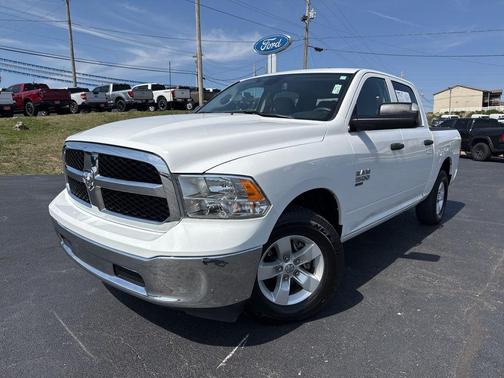 2023 RAM 1500 Classic SLT