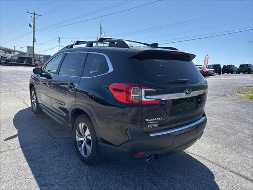 2023 Subaru Ascent Premium 8-Passenger