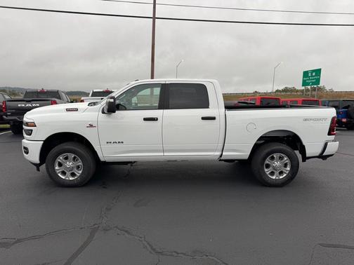 2026 RAM 2500 Big Horn Crew Cab 4x4 6'4' Box