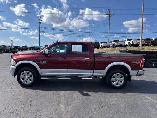 2018 RAM 2500 Laramie Crew Cab 4x4 6'4' Box