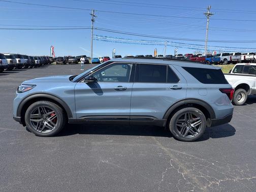 Vapor Blue Metallic 2026 Ford Explorer ST