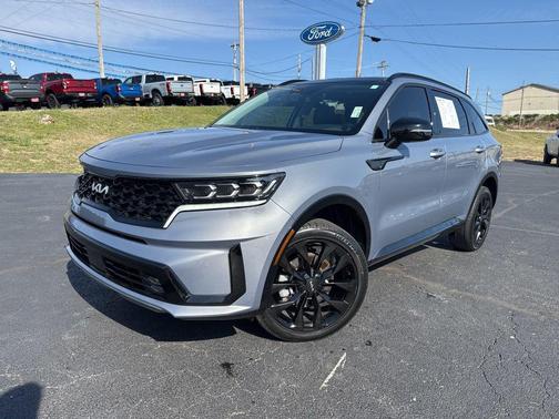 Everlasting Silver 2023 Kia Sorento SX