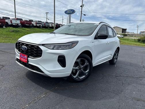 Oxford White 2023 Ford Escape ST-Line