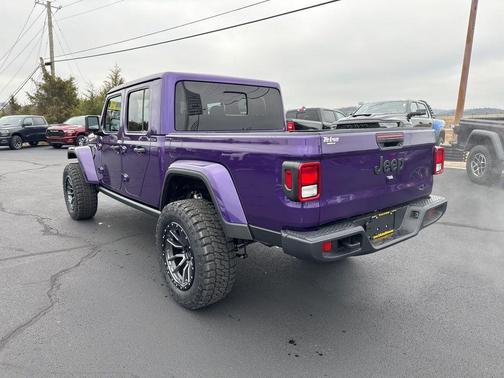 2026 Jeep Gladiator Sport S