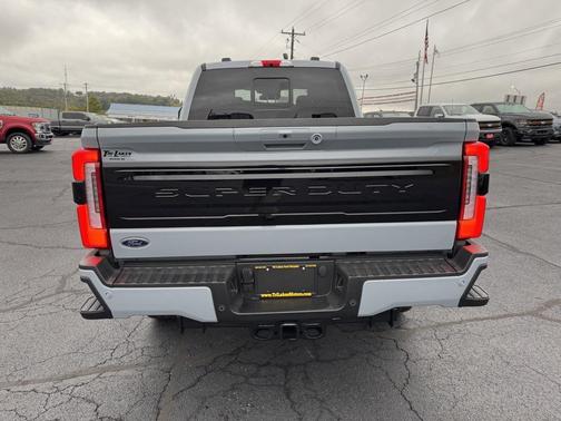 2026 Ford F-250 Platinum