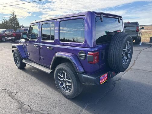 2026 Jeep Wrangler 4-Door Sahara 4x4