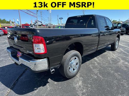 2024 RAM 2500 Tradesman Crew Cab 4x4 8' Box