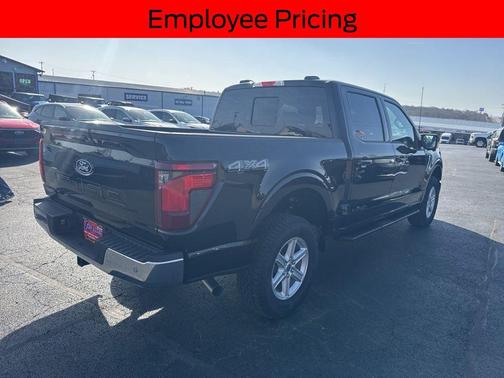 AGATE BLACK METALLIC 2026 Ford F-150 XLT