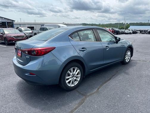 Blue Reflex Mica 2016 Mazda Mazda3 i Sport