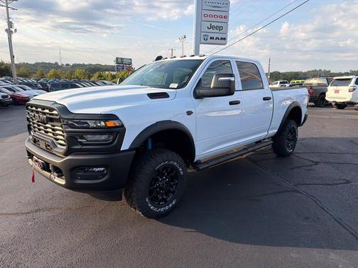 Bright White Clearcoat 2027 RAM 2500 Tradesman