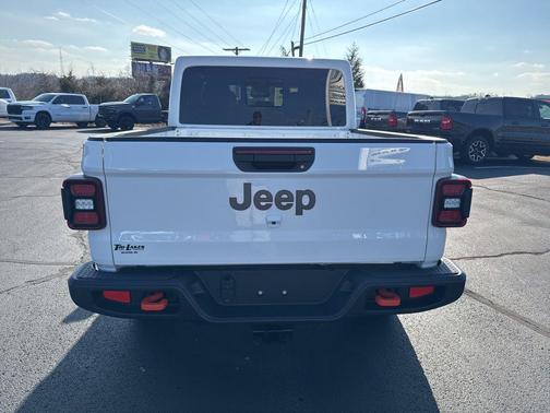 2026 Jeep Gladiator Mojave 4x4