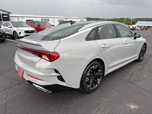2024 Kia K5 GT-Line