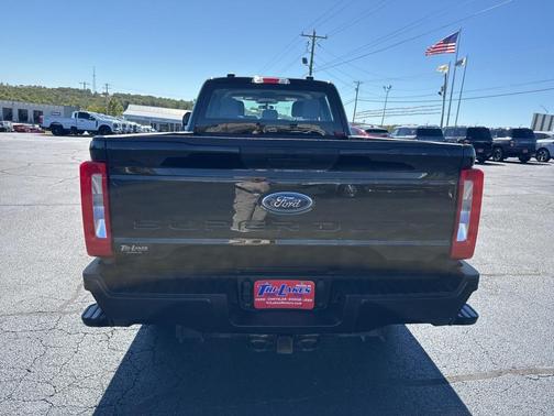2023 Ford F-250 XL