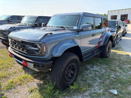 Azure Gray Metallic Tri-Coat 2024 Ford Bronco Raptor