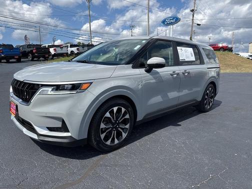 2022 Kia Carnival EX
