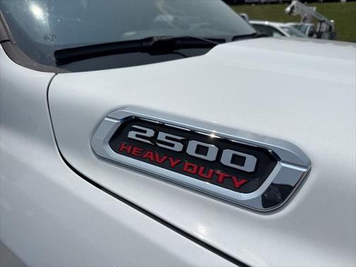 2024 RAM 2500 Laramie Crew Cab 4x4 6'4' Box
