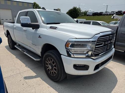 2024 RAM 2500 Laramie Crew Cab 4x4 6'4' Box