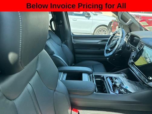 Baltic Gray Metallic Clearcoat 2026 Jeep Grand Wagoneer Upland