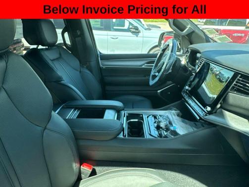 Baltic Gray Metallic Clearcoat 2026 Jeep Grand Wagoneer Upland