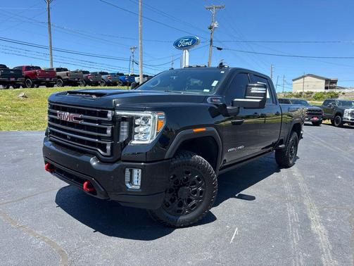 Onyx Black 2022 GMC Sierra 2500 AT4