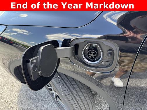 2025 Ford Escape PHEV SE