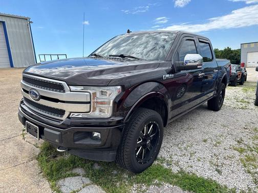 MAGMA RED 2018 Ford F-150 Platinum