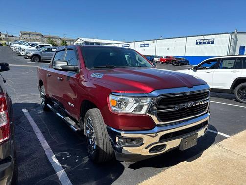 Delmonico Red Pearlcoat 2019 RAM 1500 Big Horn