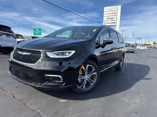 2026 Chrysler Pacifica L