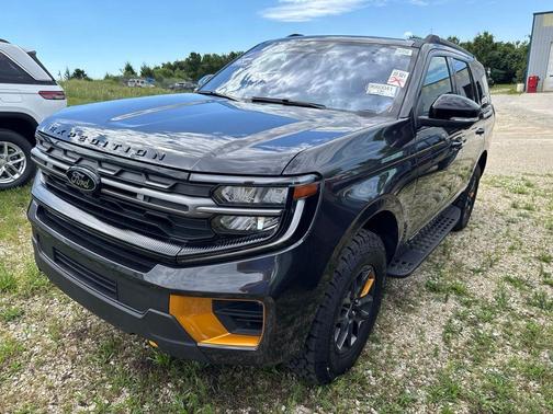 Gray Metallic 2025 Ford Expedition Tremor