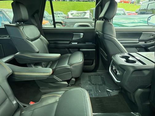Gray Metallic 2025 Ford Expedition Tremor