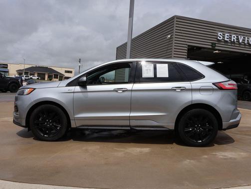 ICONIC SILVER 2022 Ford Edge ST Line