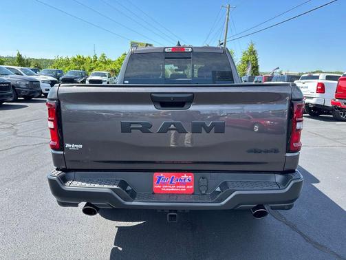 Granite Crystal Metallic Clearcoat 2026 RAM 1500 Warlock Crew Cab 4x4 5'7' Box