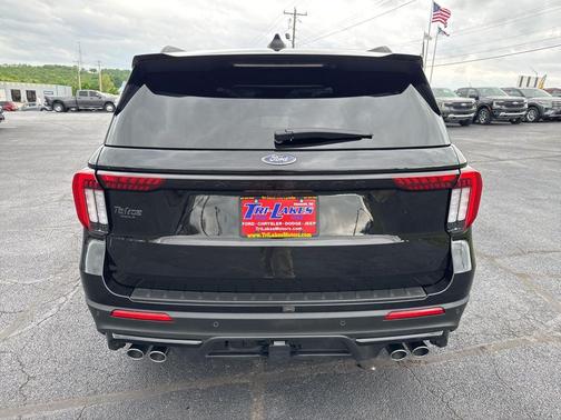 AGATE BLACK METALLIC 2025 Ford Explorer ST