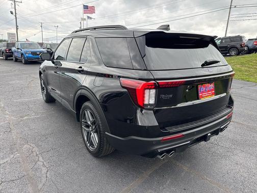 AGATE BLACK METALLIC 2025 Ford Explorer ST