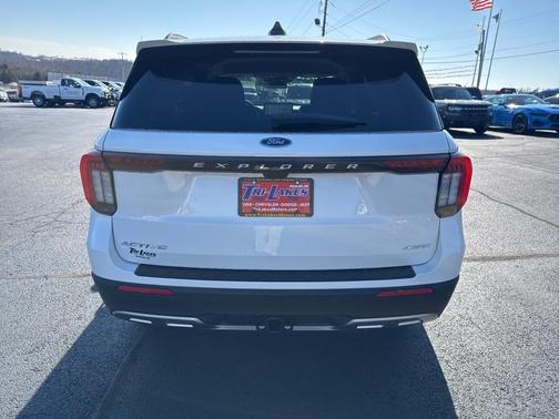 2026 Ford Explorer Active (200A)