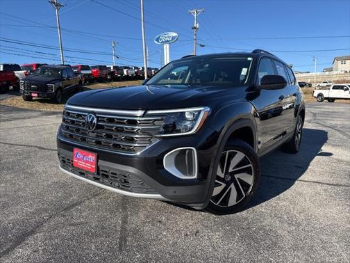 2024 Volkswagen Atlas 2.0T SE w/Technology 4MOTION