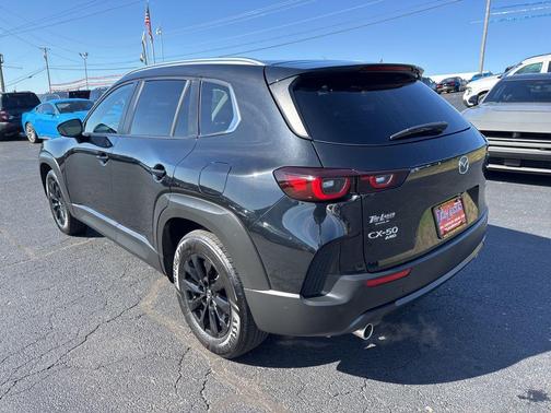 2024 Mazda CX-50 2.5 S Preferred Package