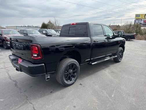 2026 RAM 2500 Black Express Crew Cab 4x4 6'4' Box