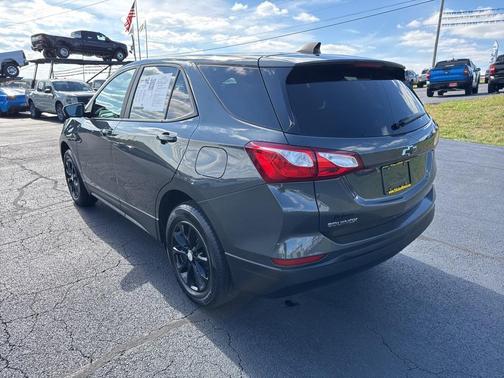 2021 Chevrolet Equinox LS