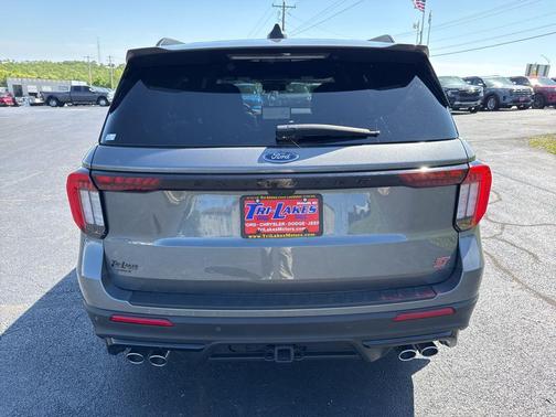 CARBONIZED GRAY METALLIC 2025 Ford Explorer ST