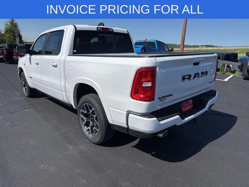 Bright White Clearcoat 2026 RAM 1500 Laramie
