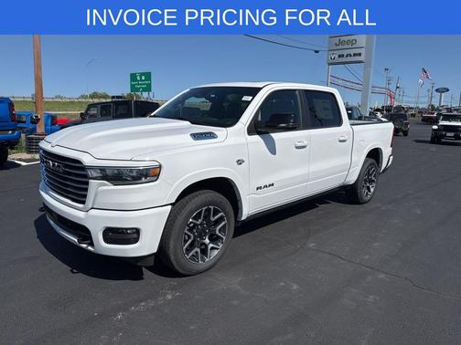 Bright White Clearcoat 2026 RAM 1500 Laramie
