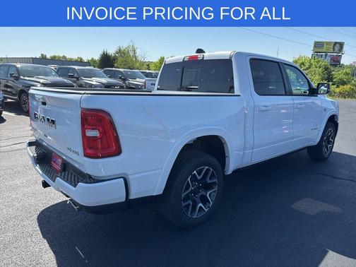 Bright White Clearcoat 2026 RAM 1500 Laramie