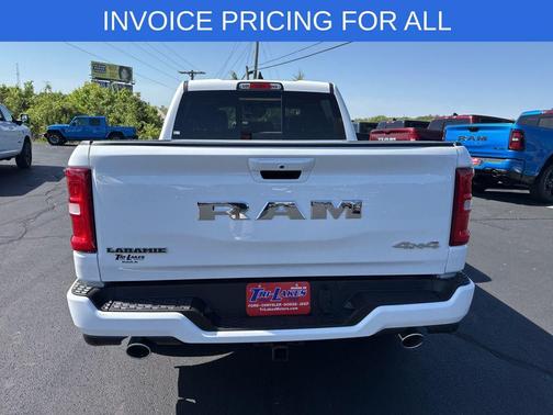 Bright White Clearcoat 2026 RAM 1500 Laramie