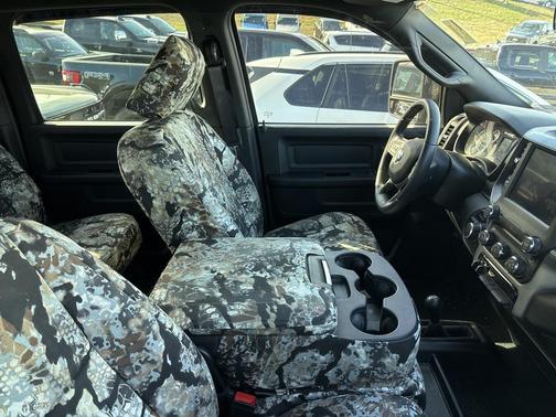 2024 RAM 2500 Tradesman Crew Cab 4x4 6'4' Box